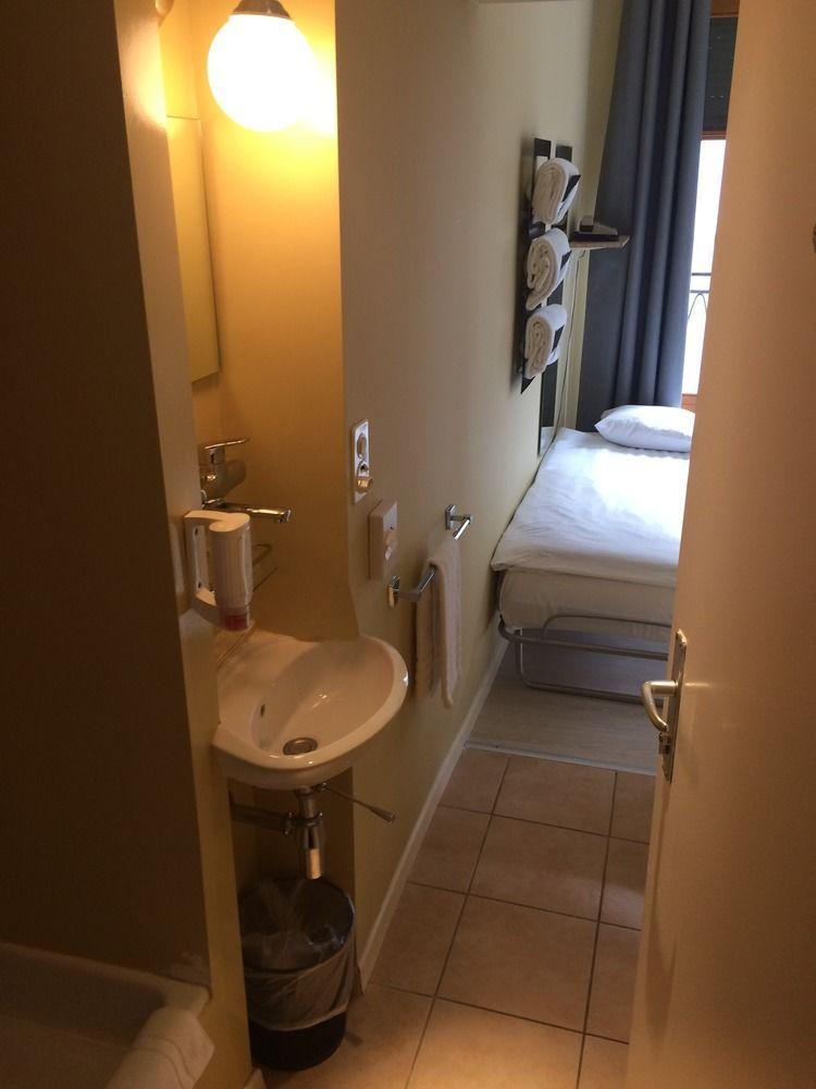 Hotel Central 2* Genève