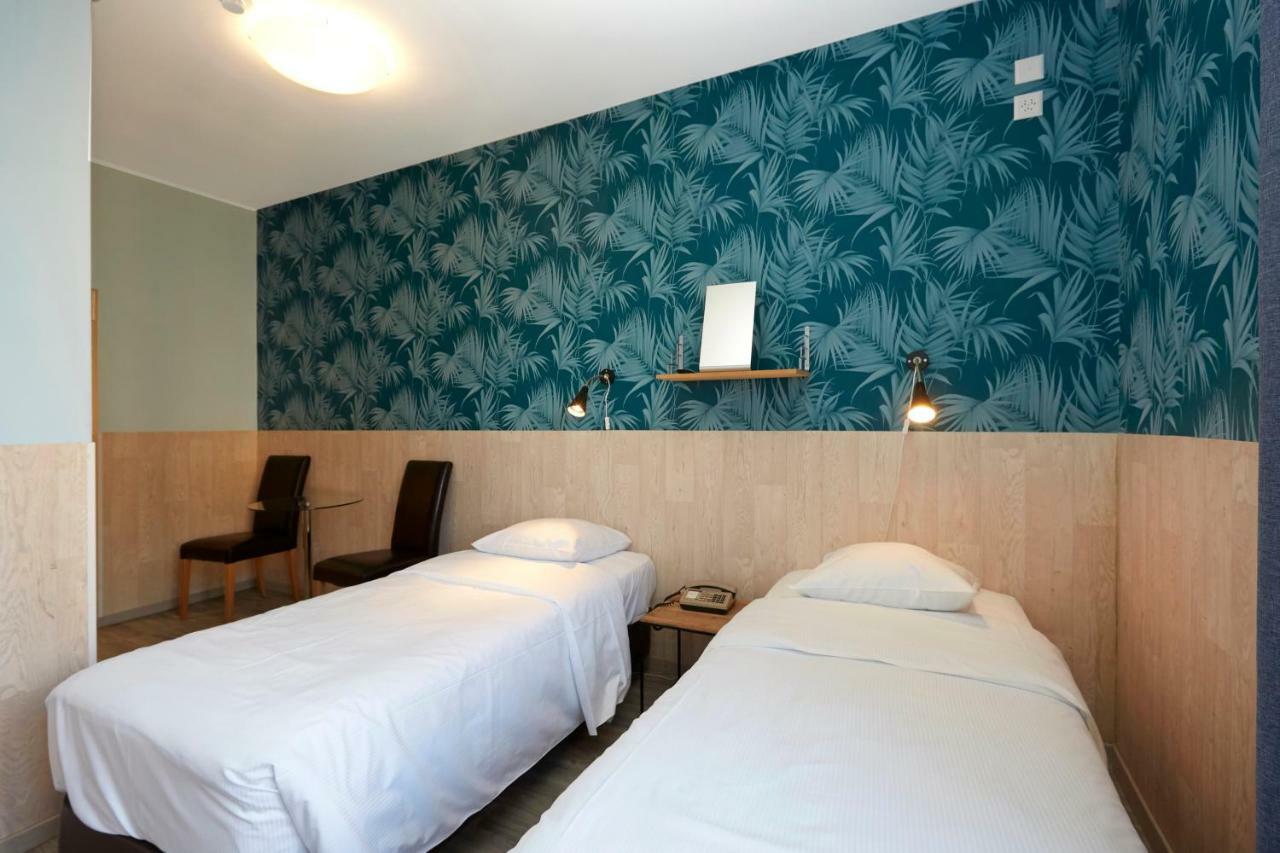 Hotel Central Hotel 2*