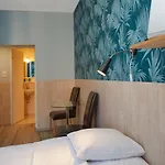 Hotel Central Hotel 2*