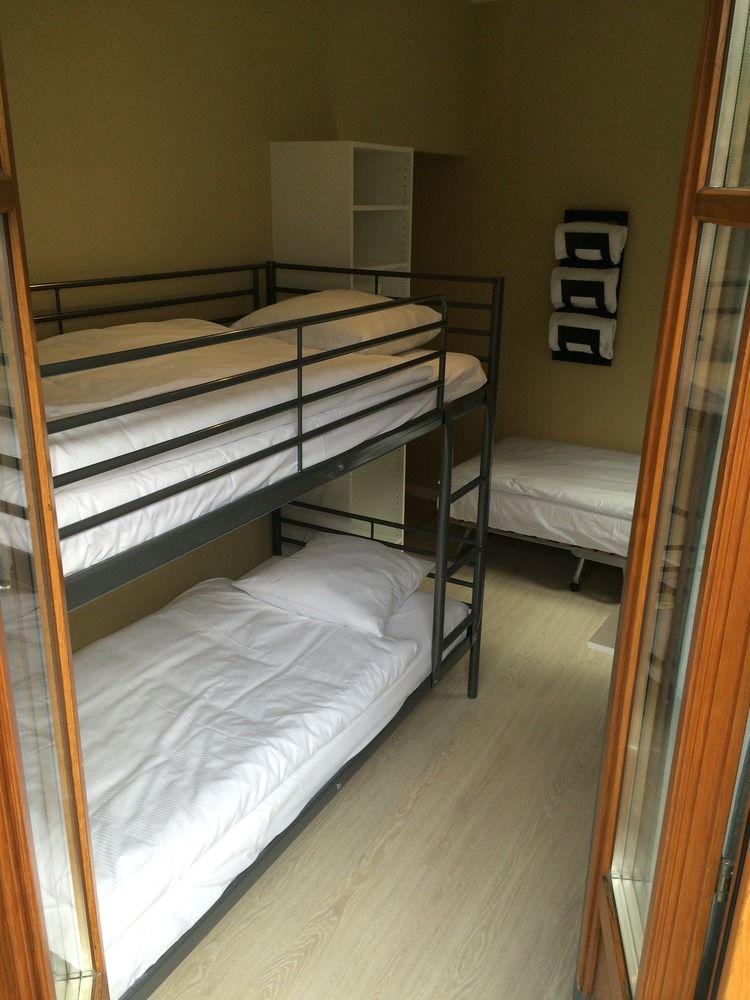 Hotel Central Hotel 2*